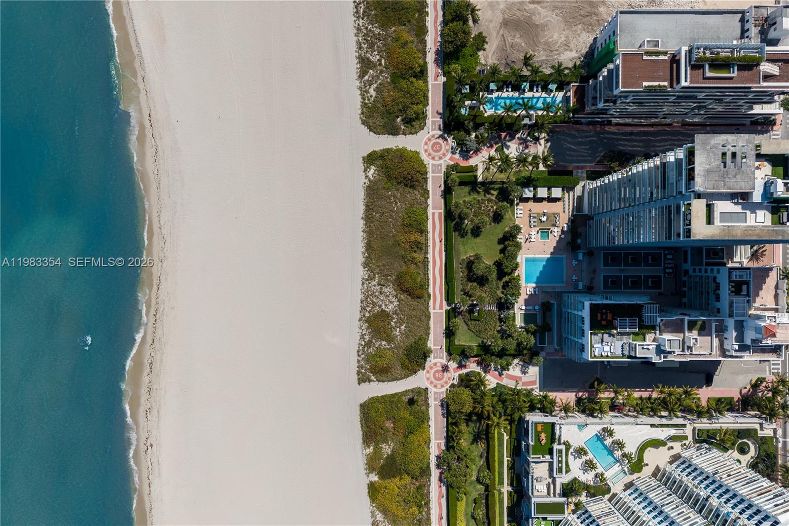 THE CARIBBEAN CONDO - Residential