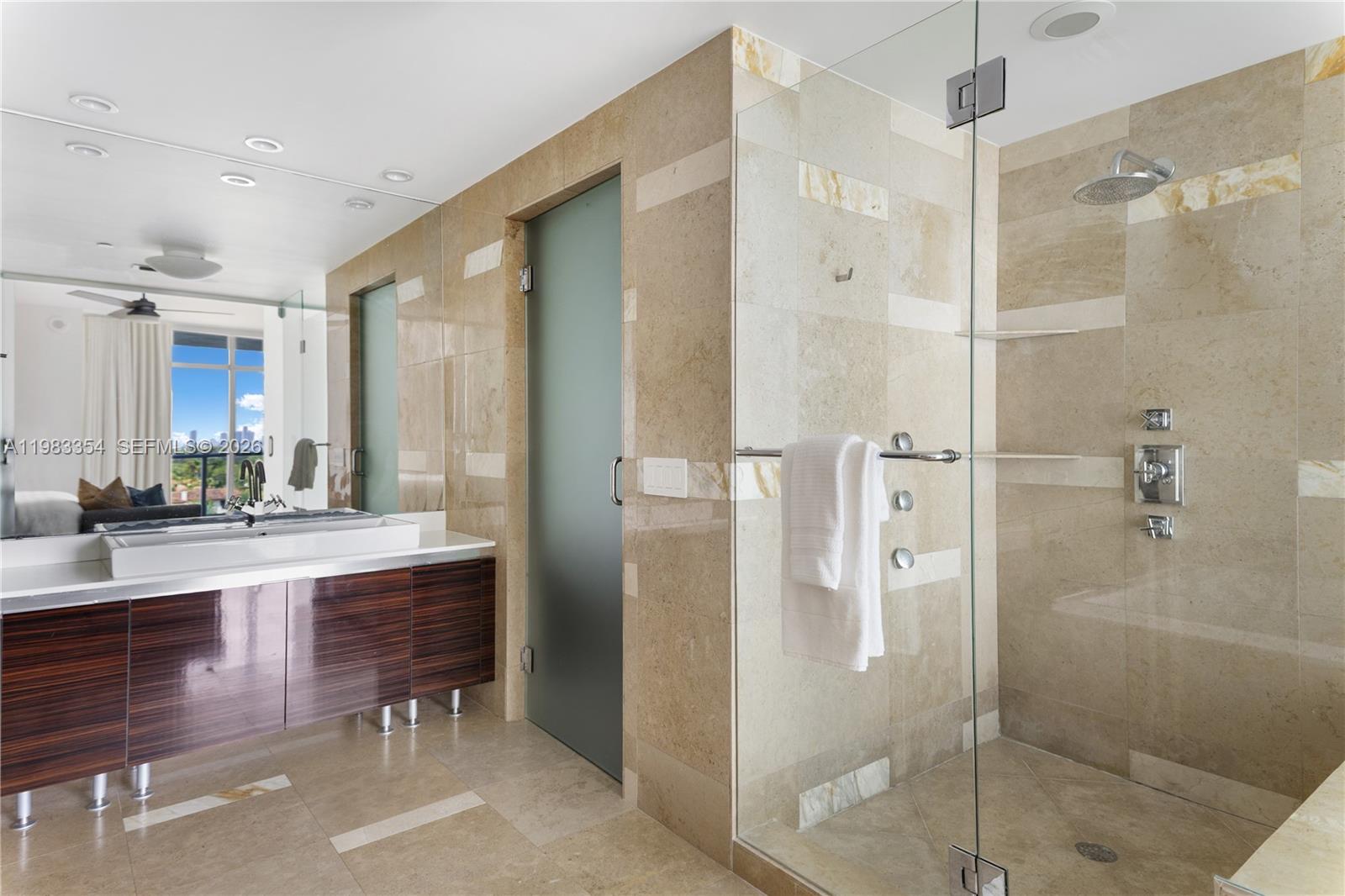 THE CARIBBEAN CONDO - Residential