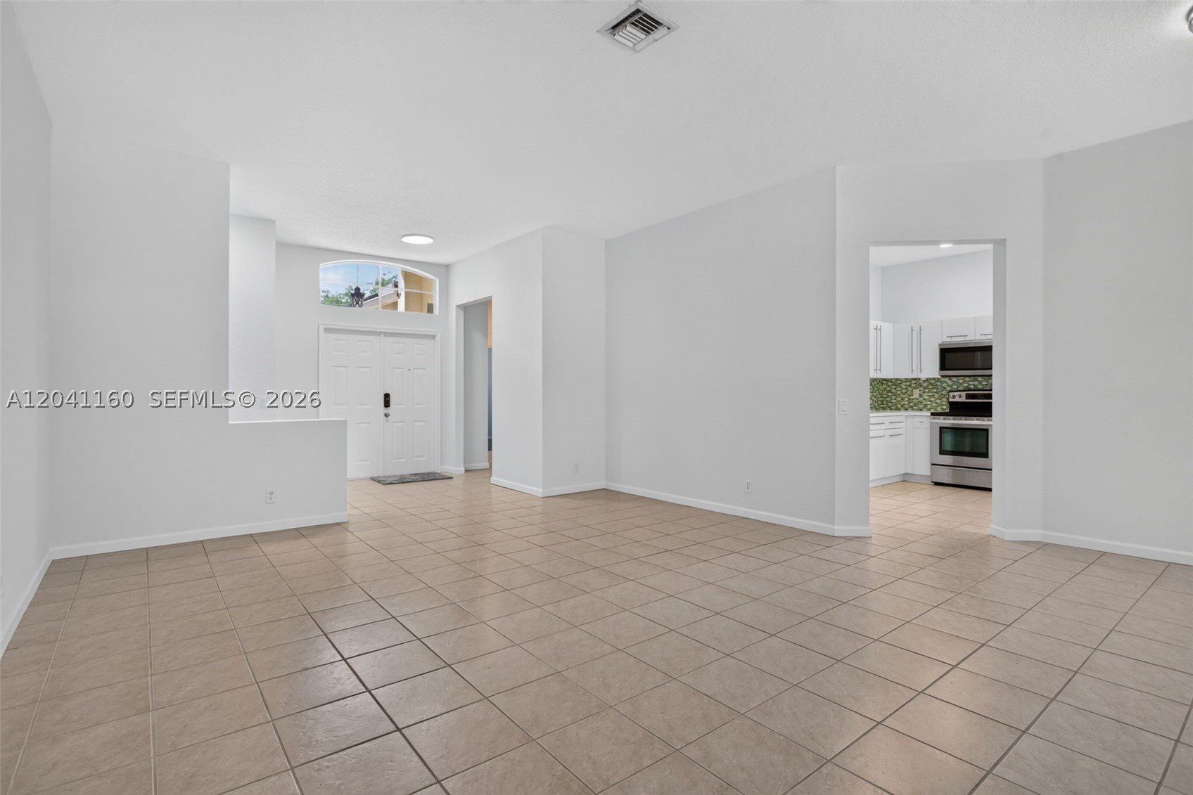 786 Nandina Dr