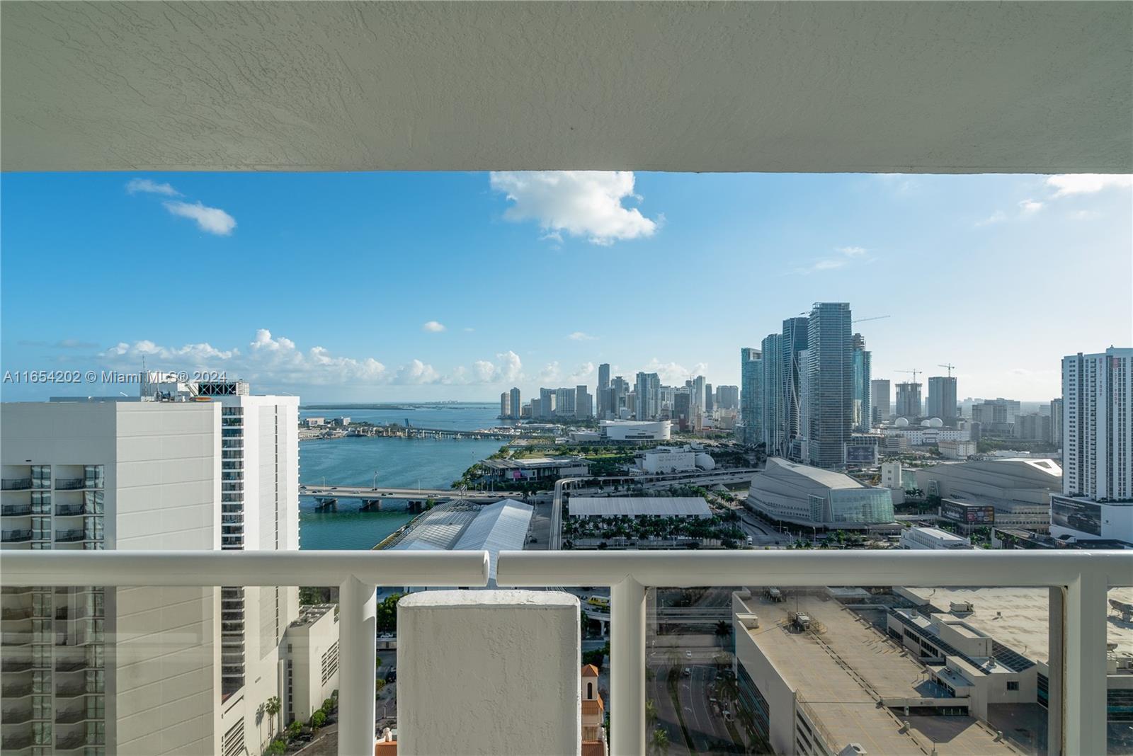 THE GRAND CONDO - Residential Lease