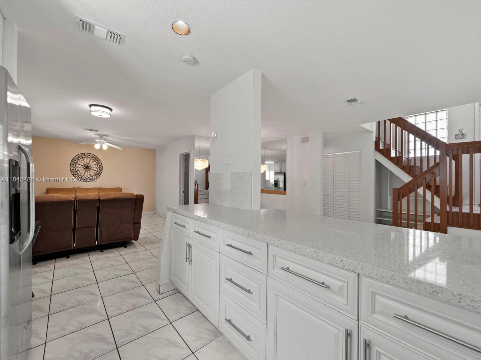 CORAL LAKES - Residential