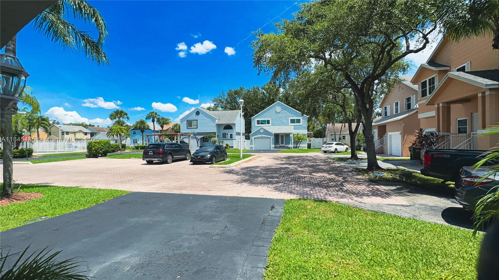 331 NW 101st Terrace