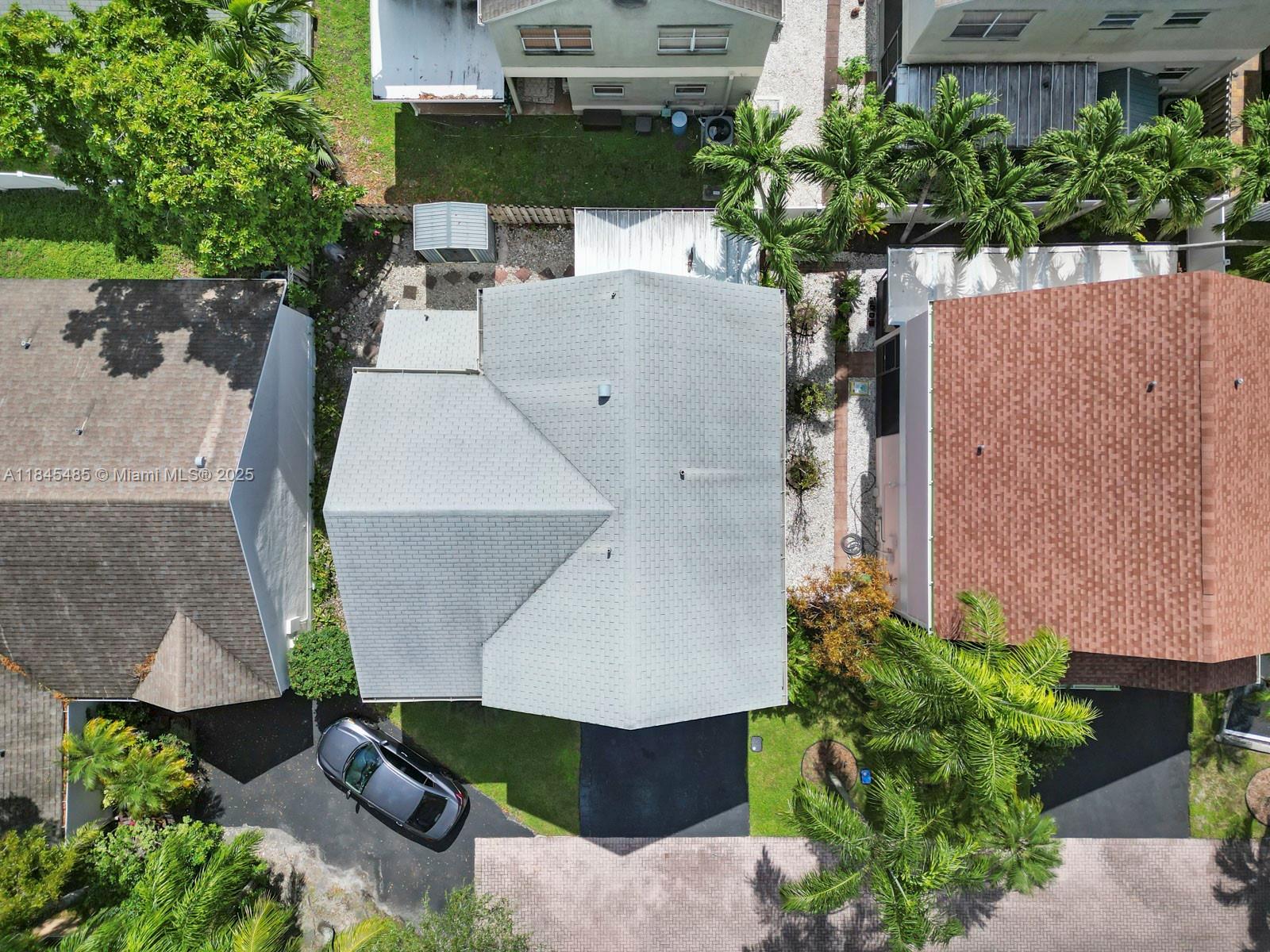 CORAL LAKES - Residential