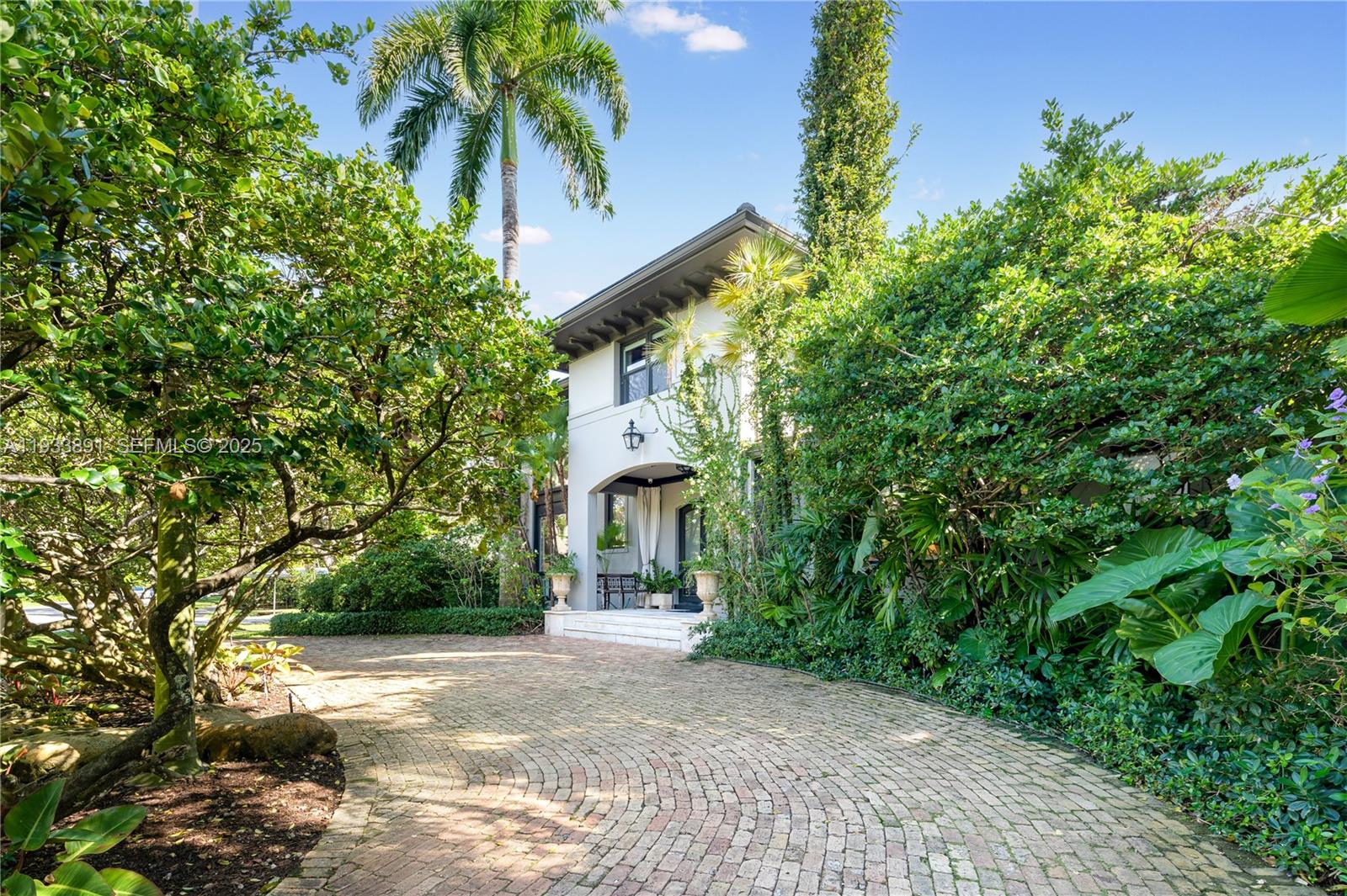 LA GORCE GOLF SUB - Residential