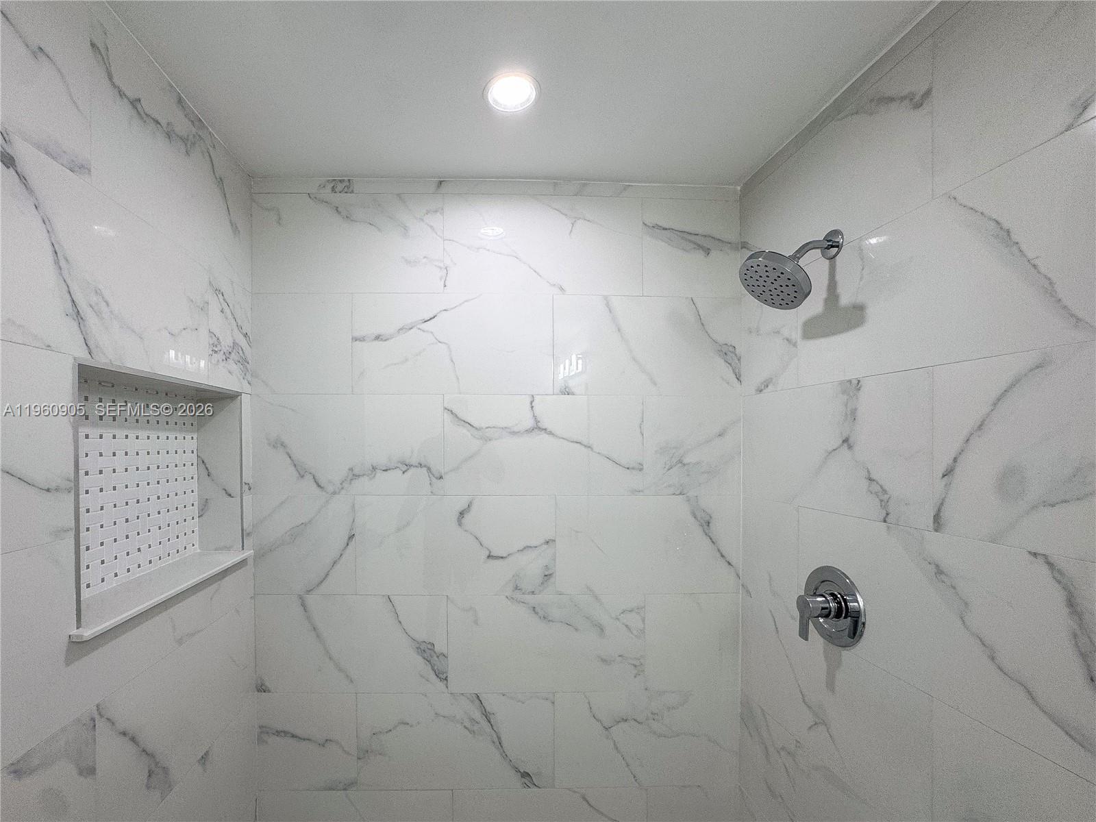 N MIAMI ESTATES - Residential