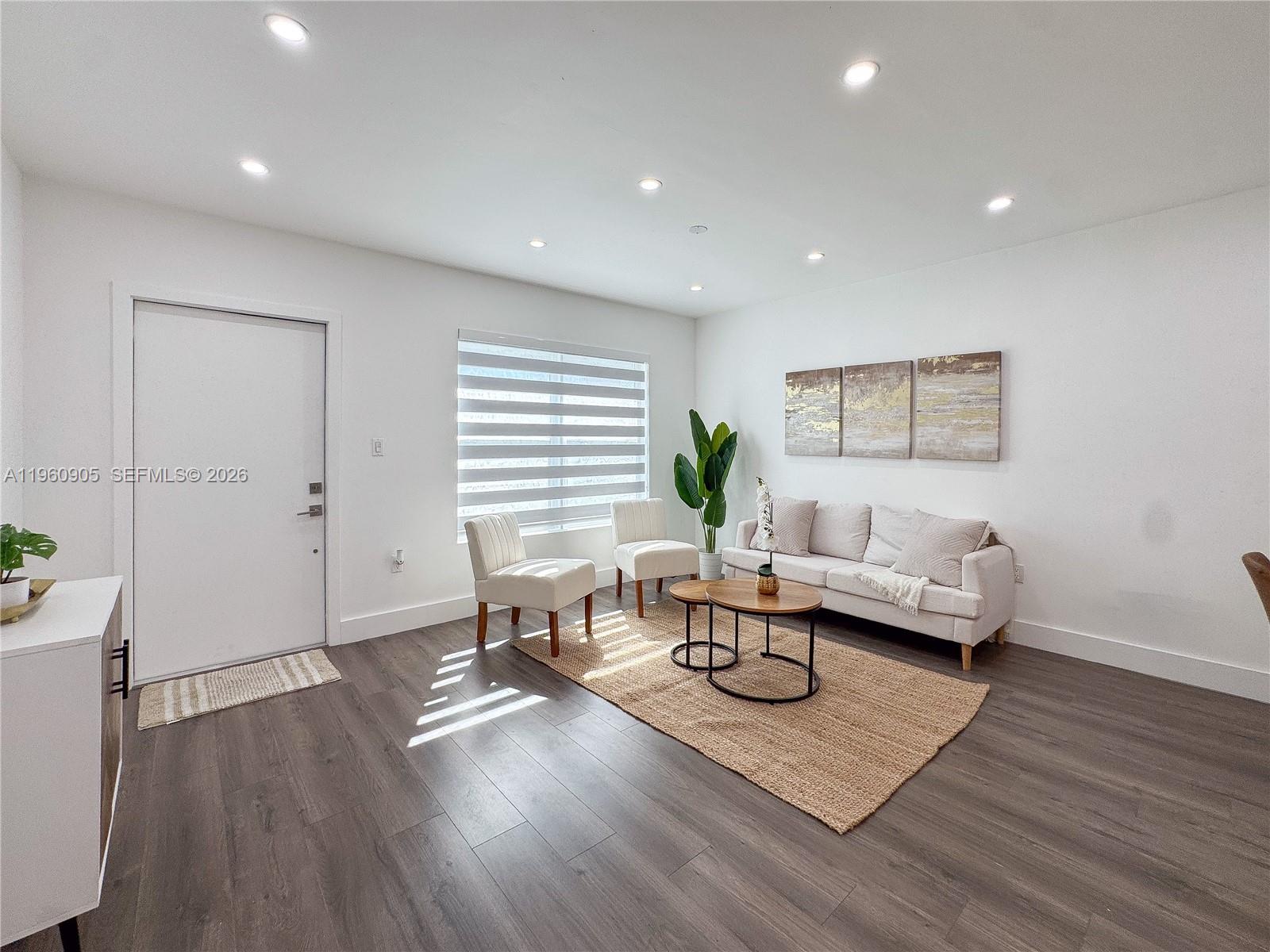 N MIAMI ESTATES - Residential