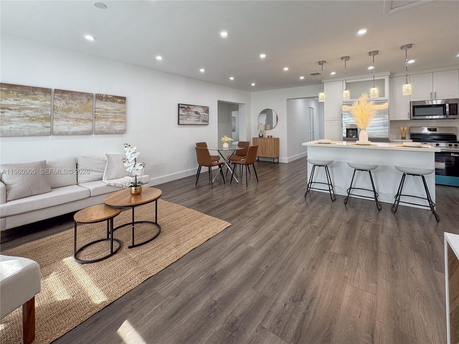 N MIAMI ESTATES - Residential