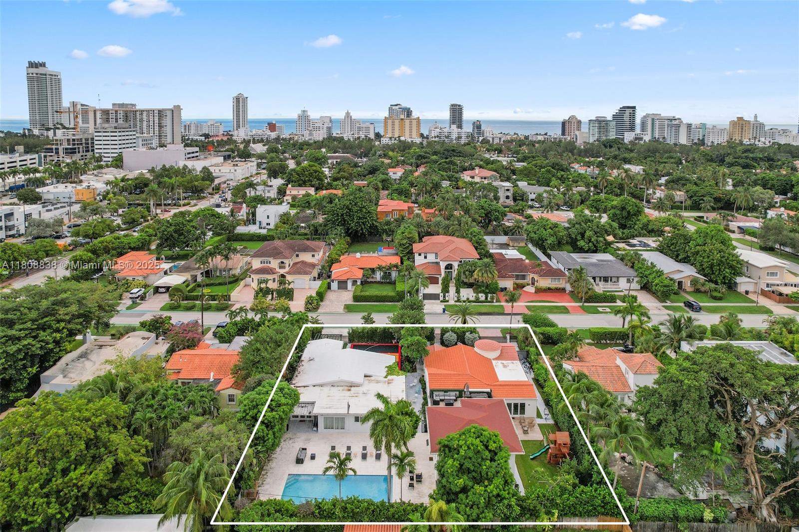 MID GOLF SUB 1ST ADDN - Residential Lease