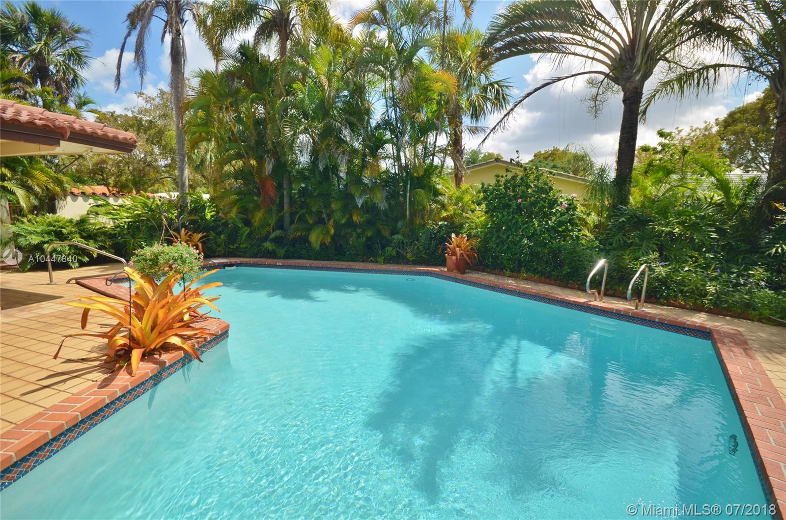 MIAMI LAKES SEC 5 - Residential