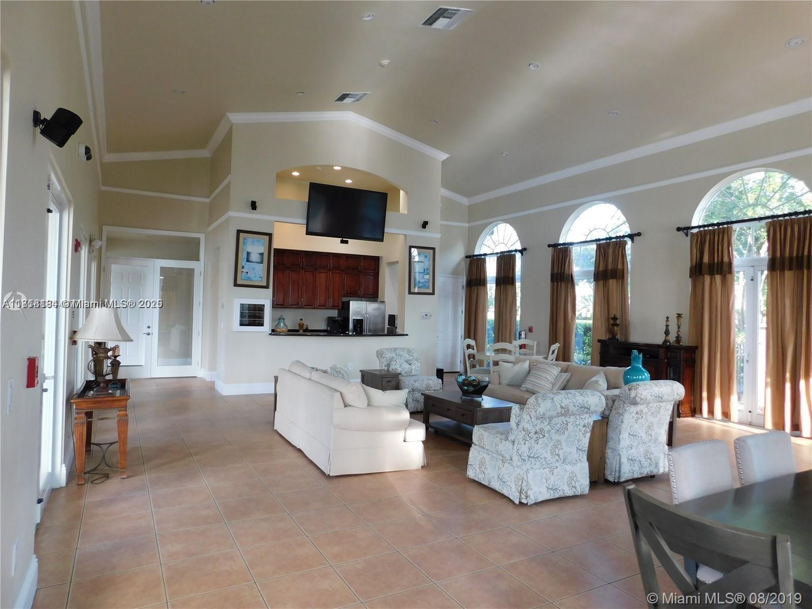 VILLAS AT CARMEL - Residential Lease