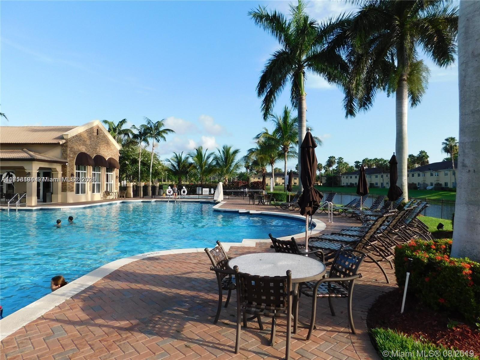VILLAS AT CARMEL - Residential Lease