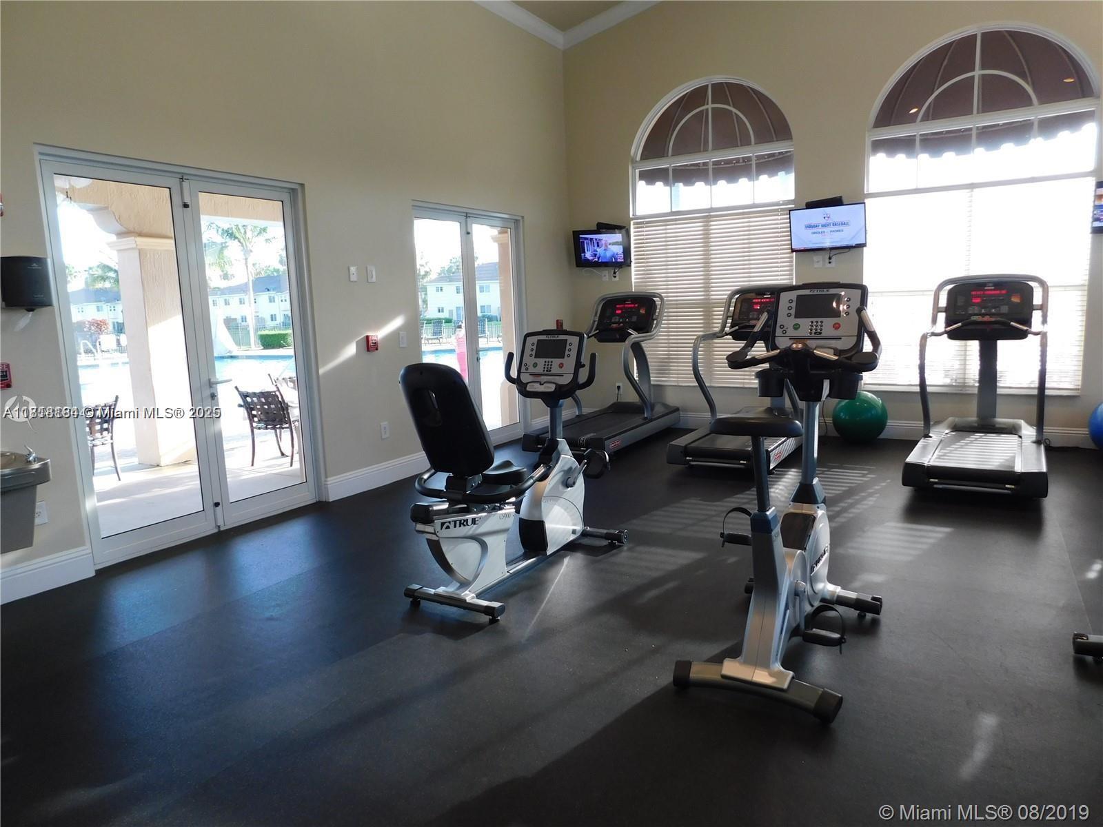 VILLAS AT CARMEL - Residential Lease