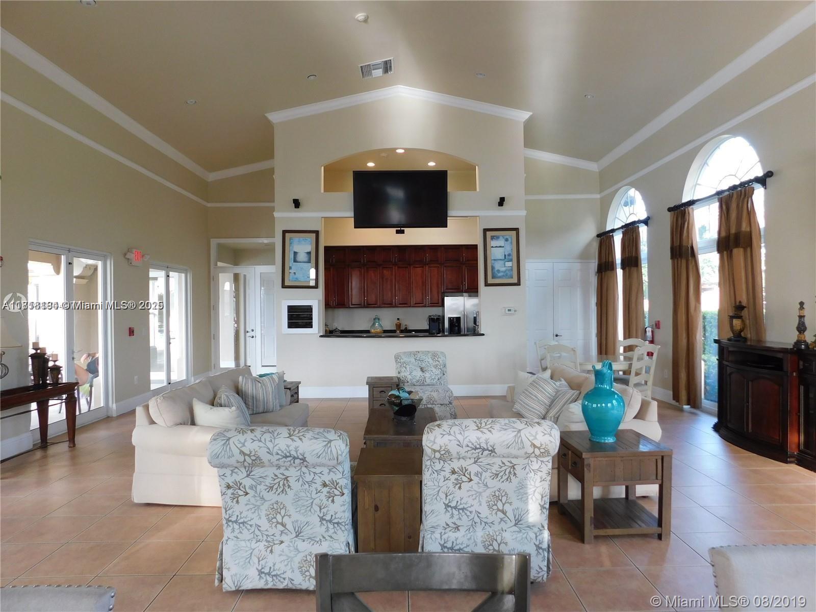 VILLAS AT CARMEL - Residential Lease