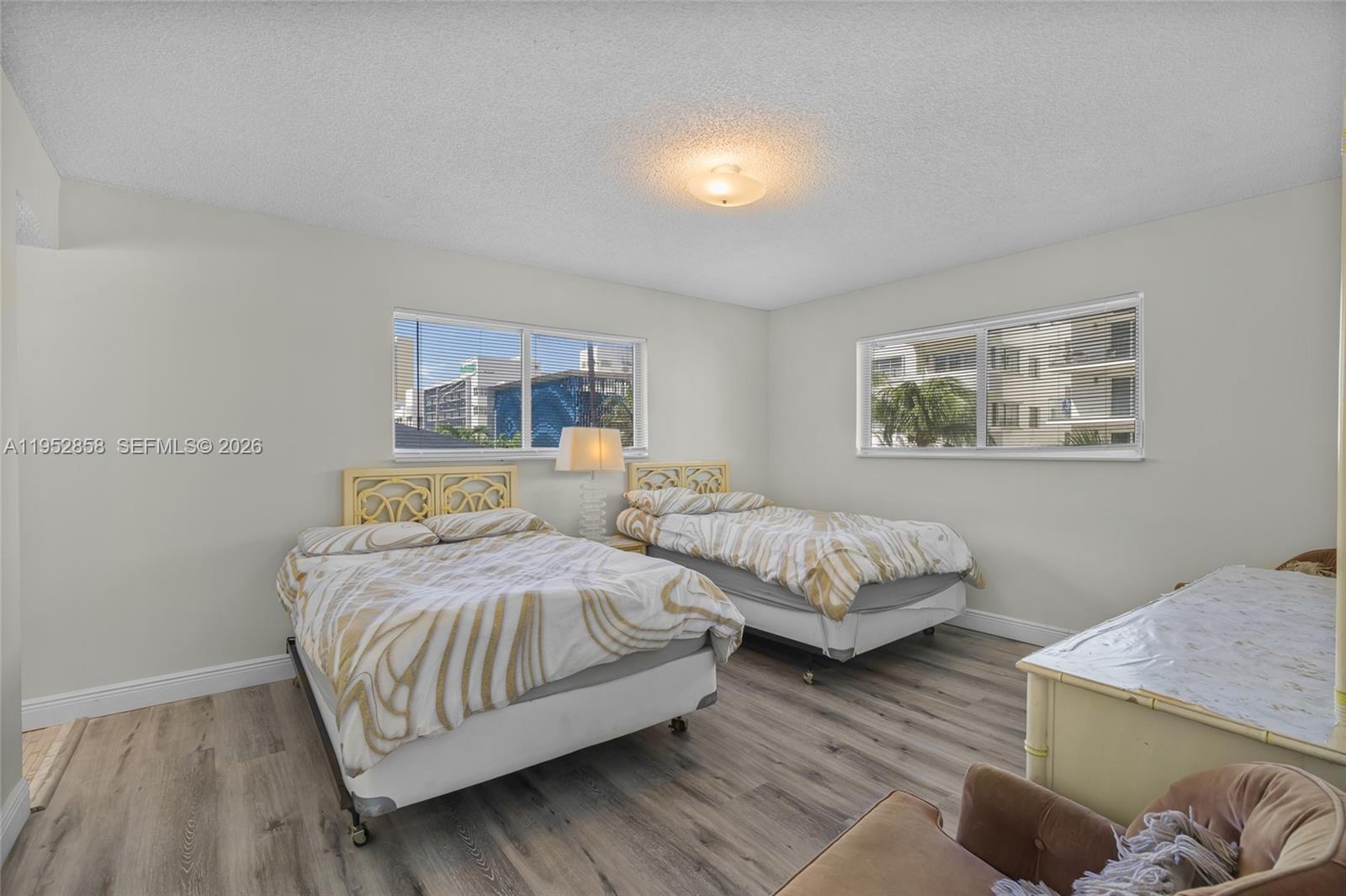 KING RICHARD CONDO - Residential Lease