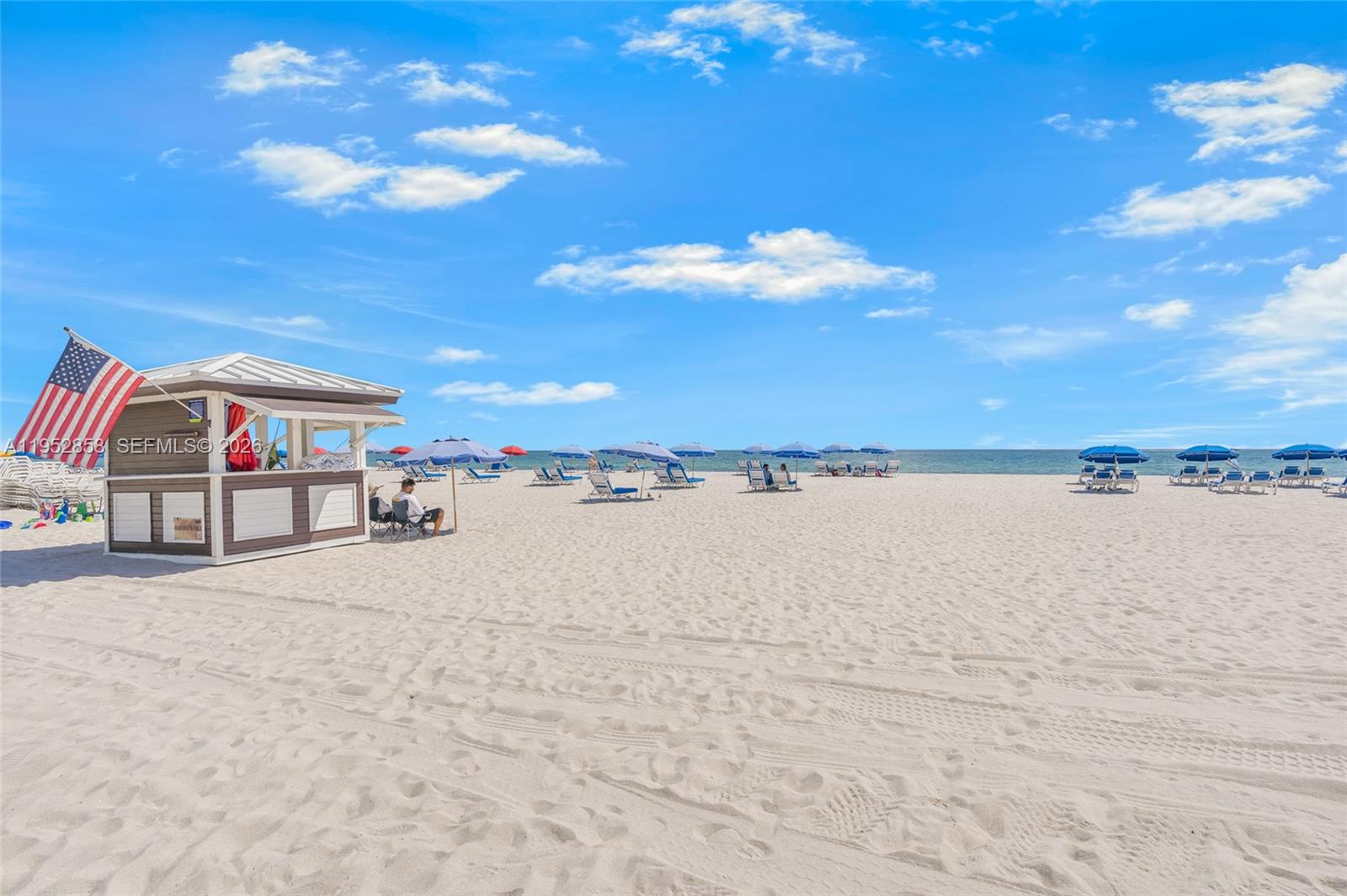 KING RICHARD CONDO - Residential Lease