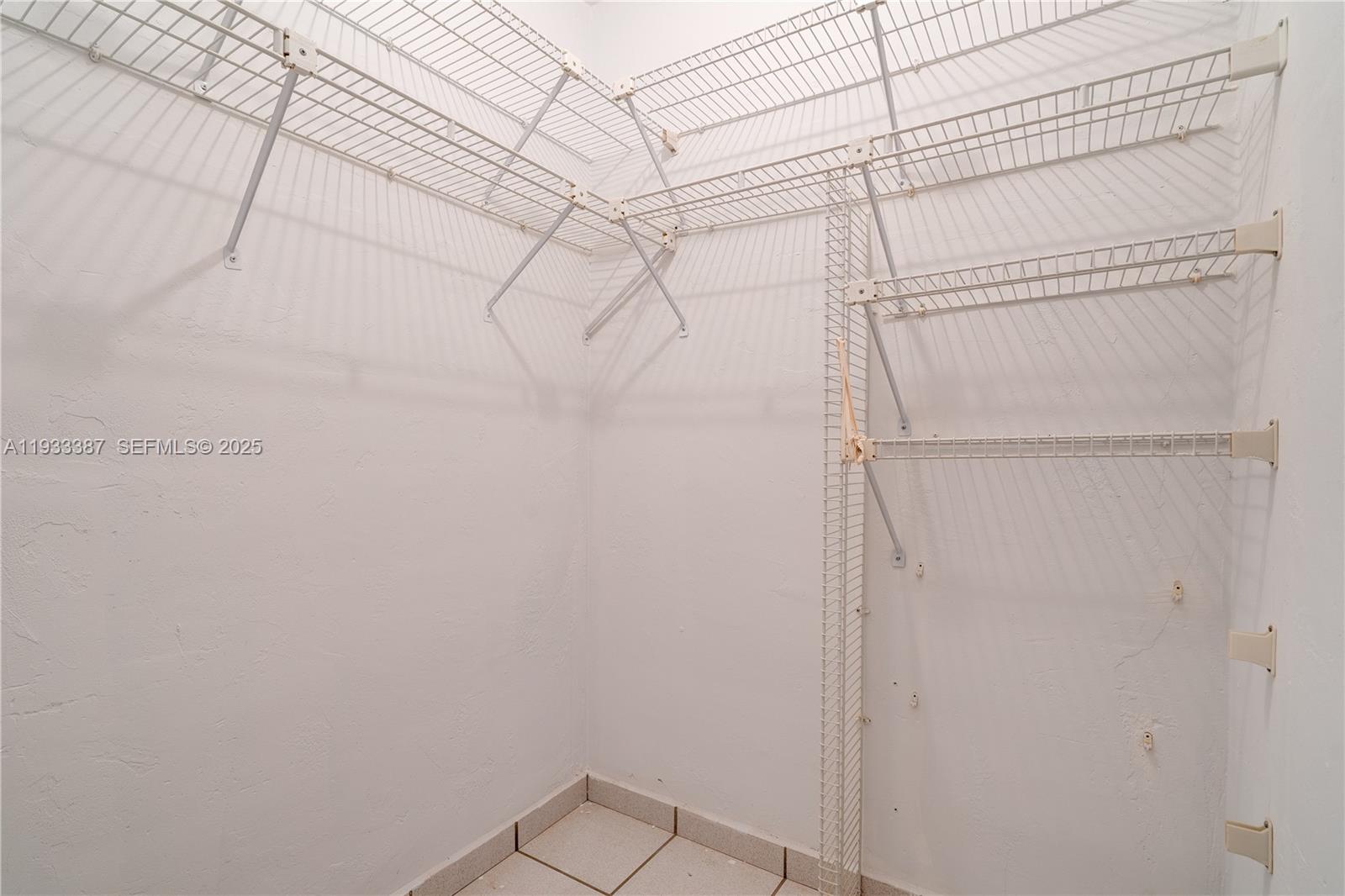 PEN-TEN CO-OP APTS INC - Residential