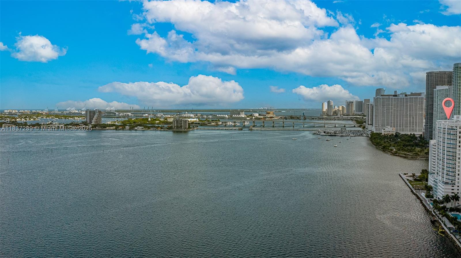 STAR LOFTS ON THE BAY CON - Residential
