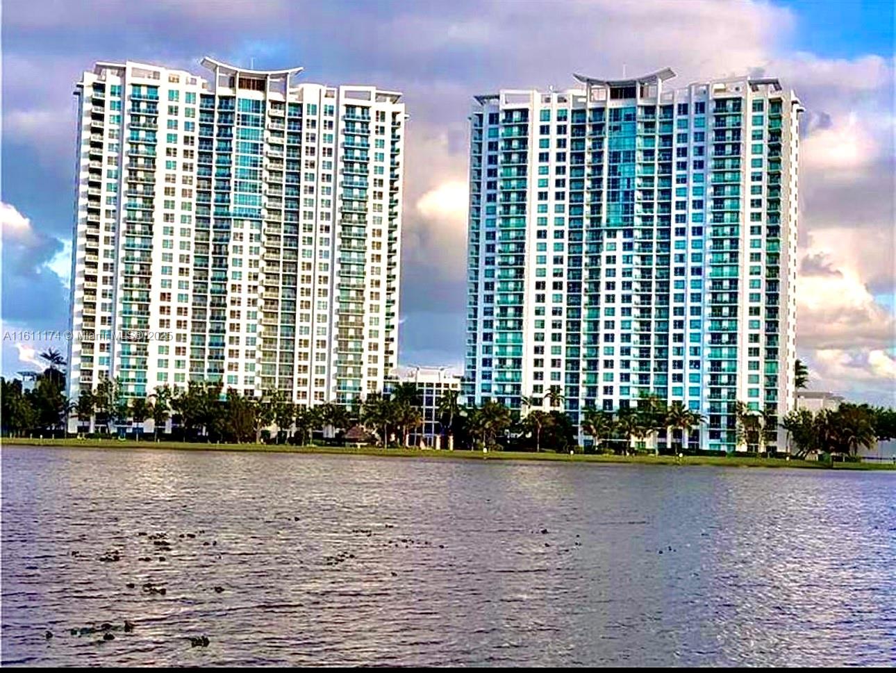 TAO SAWGRASS CONDOMINIUM - Residential