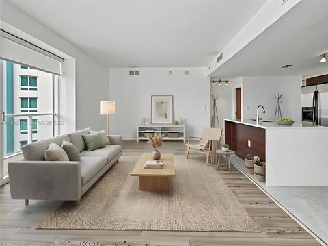 Photo of 1900 N Bayshore Dr #3811, Miami, FL 33132 (MLS # A11993915)