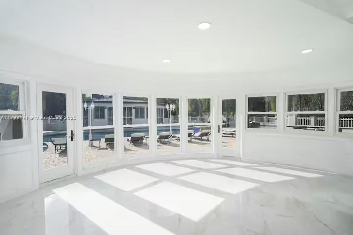 METES AND BOUNDS - Residential