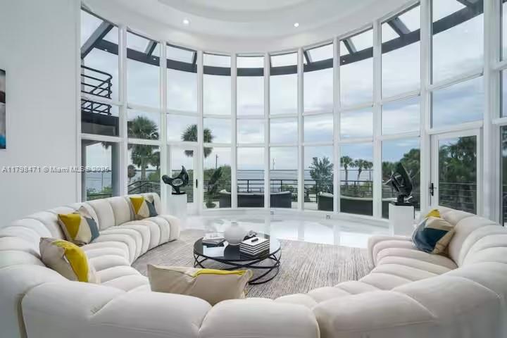 METES AND BOUNDS - Residential