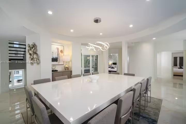 METES AND BOUNDS - Residential