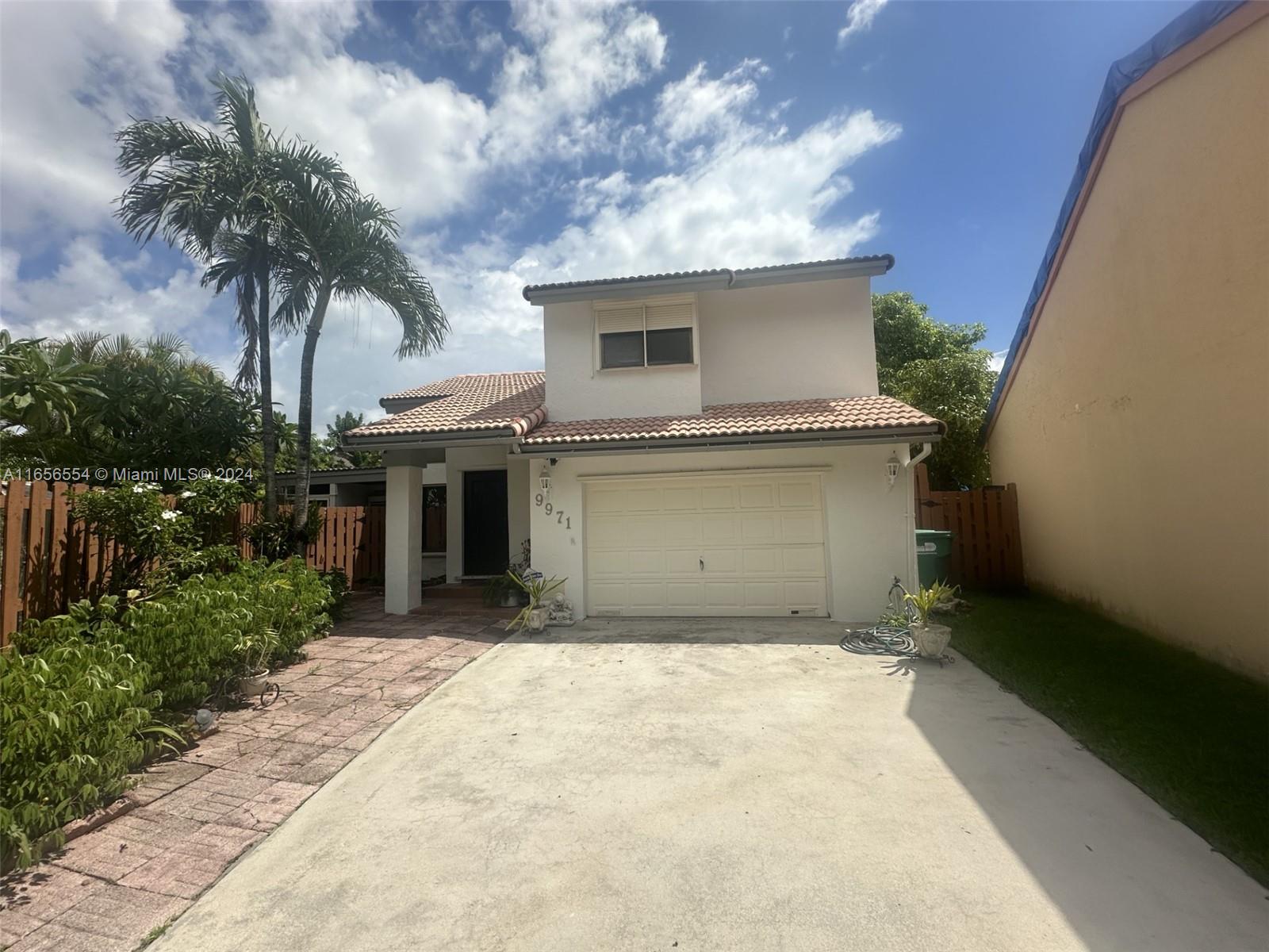 9971 Sw 147th Pl Pl, Miami, Broward County, Florida - 3 Bedrooms  
3 Bathrooms - 