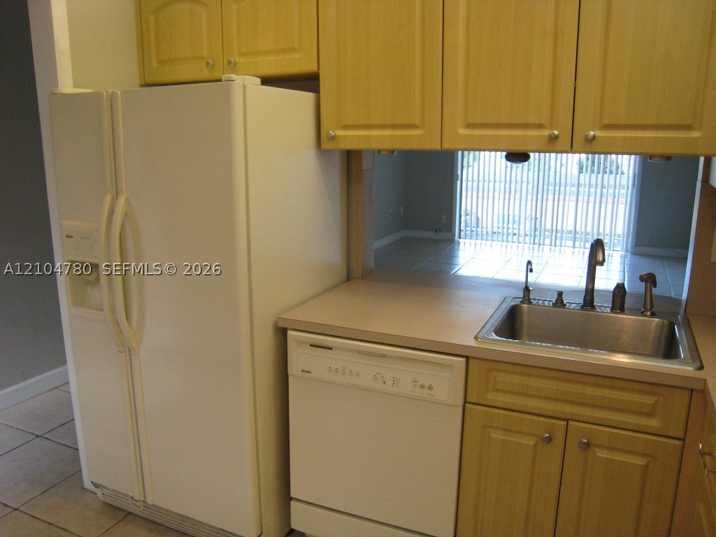 7703 Camino Real A-213