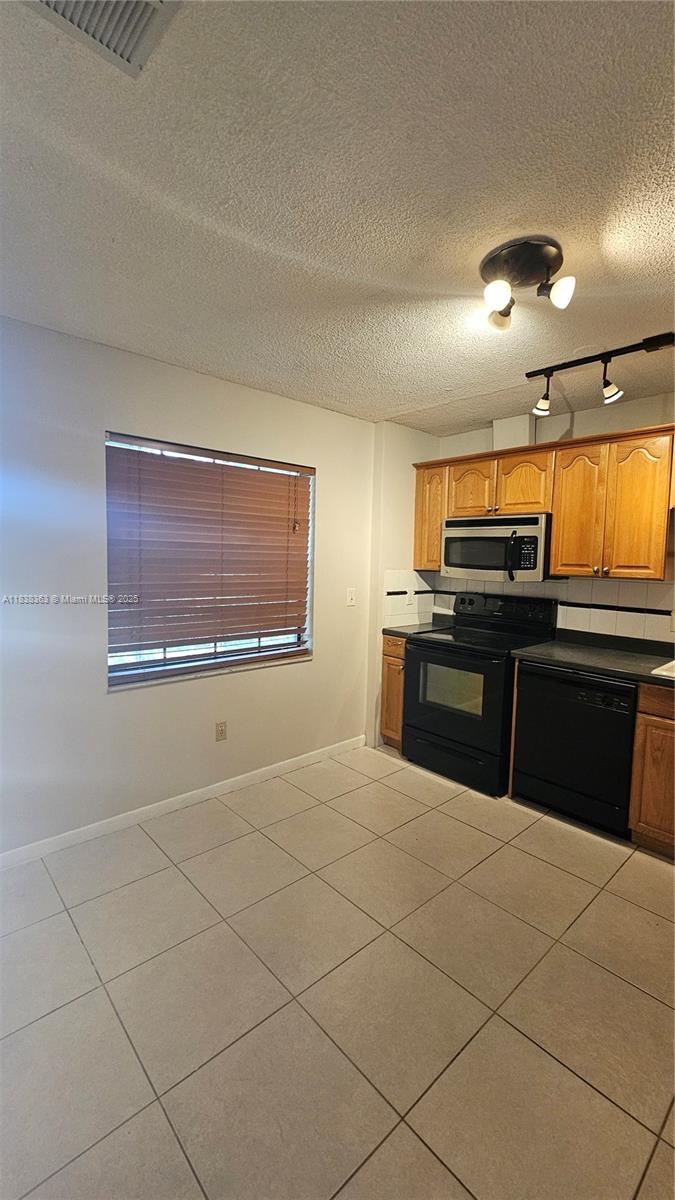 7502 Nova Dr 7502