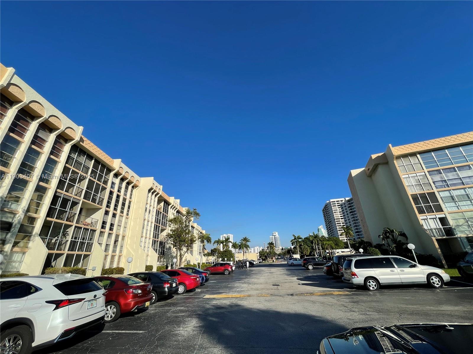 DESOTO PARK CONDO - Residential Lease