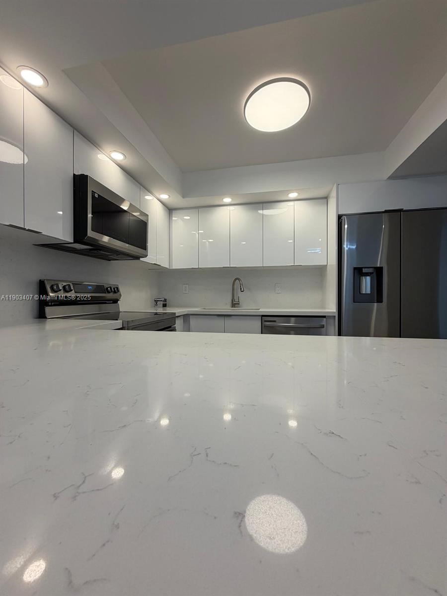 DESOTO PARK CONDO - Residential Lease