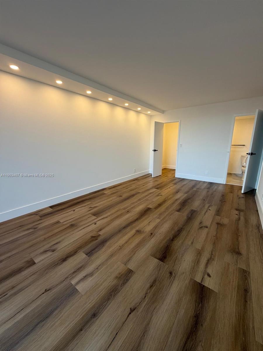 DESOTO PARK CONDO - Residential Lease