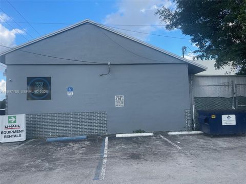 23095 S Dixie Hwy Miami FL 33170