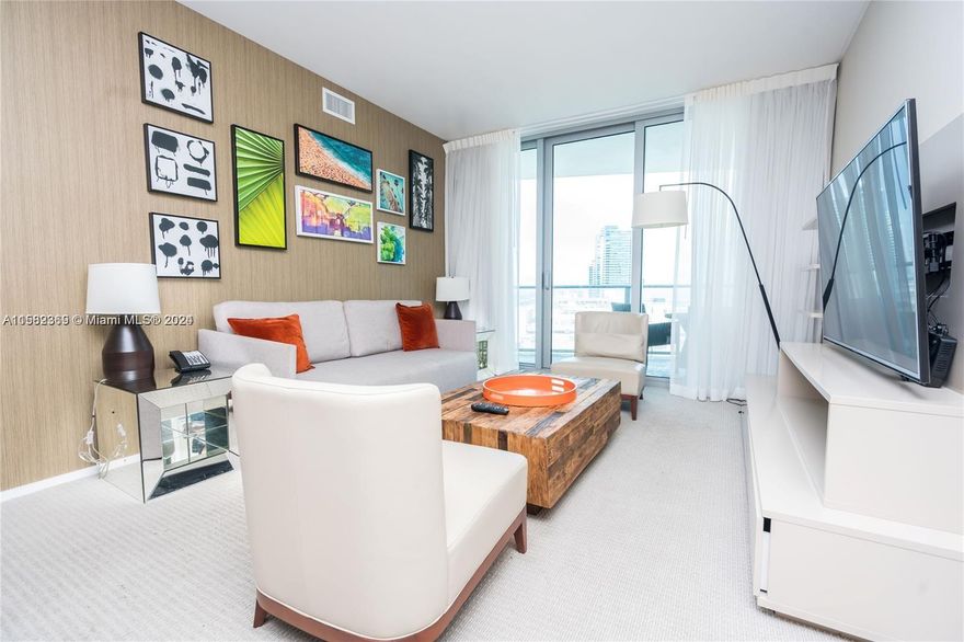 Live in the beautiful Hyde beach resort and residences and or rent when you are not in town.  2 Bedrooms  2 bathroom Condo very nice size  with ocean view and huge balcony .  24 Hr Concierge . No rental restrictions, AirBNB friendly .  Has all the amenities coffee shop, gym, hotel style spa, beach and room service.  Valety parking  24 .   Beach access and walking distance to so amy shoppes.
Enjoy great restaurants and night life!