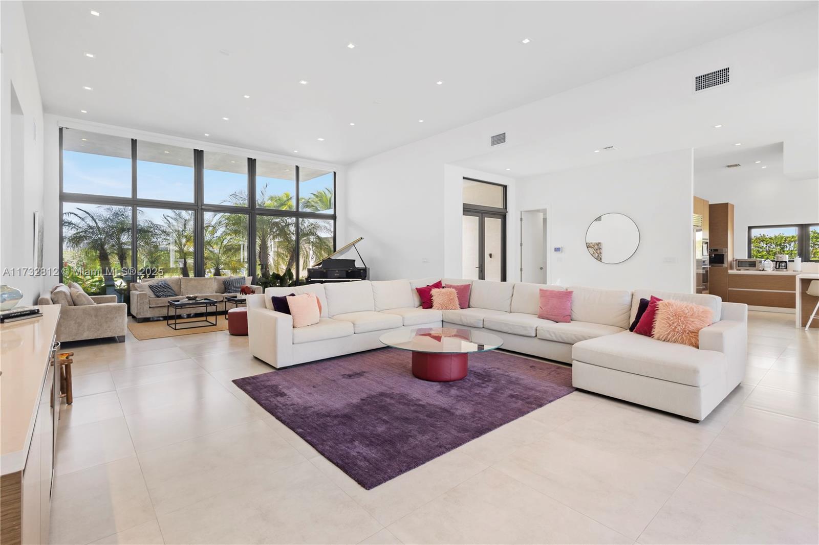 WESTON ESTATES - Residential