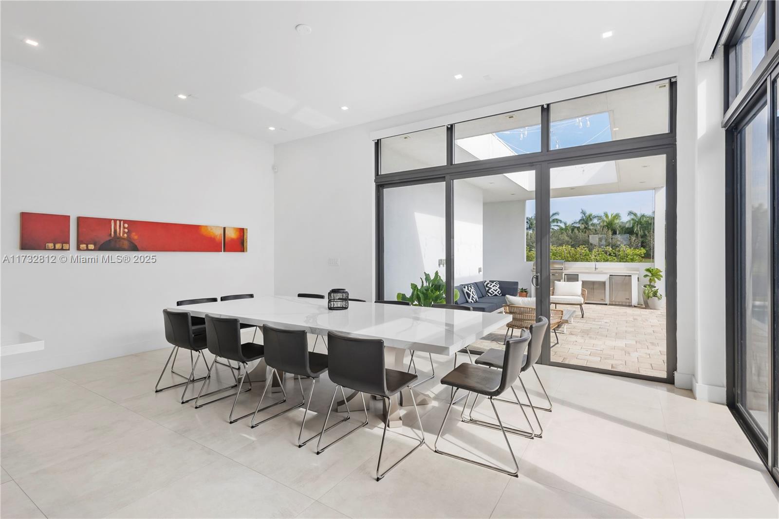 WESTON ESTATES - Residential