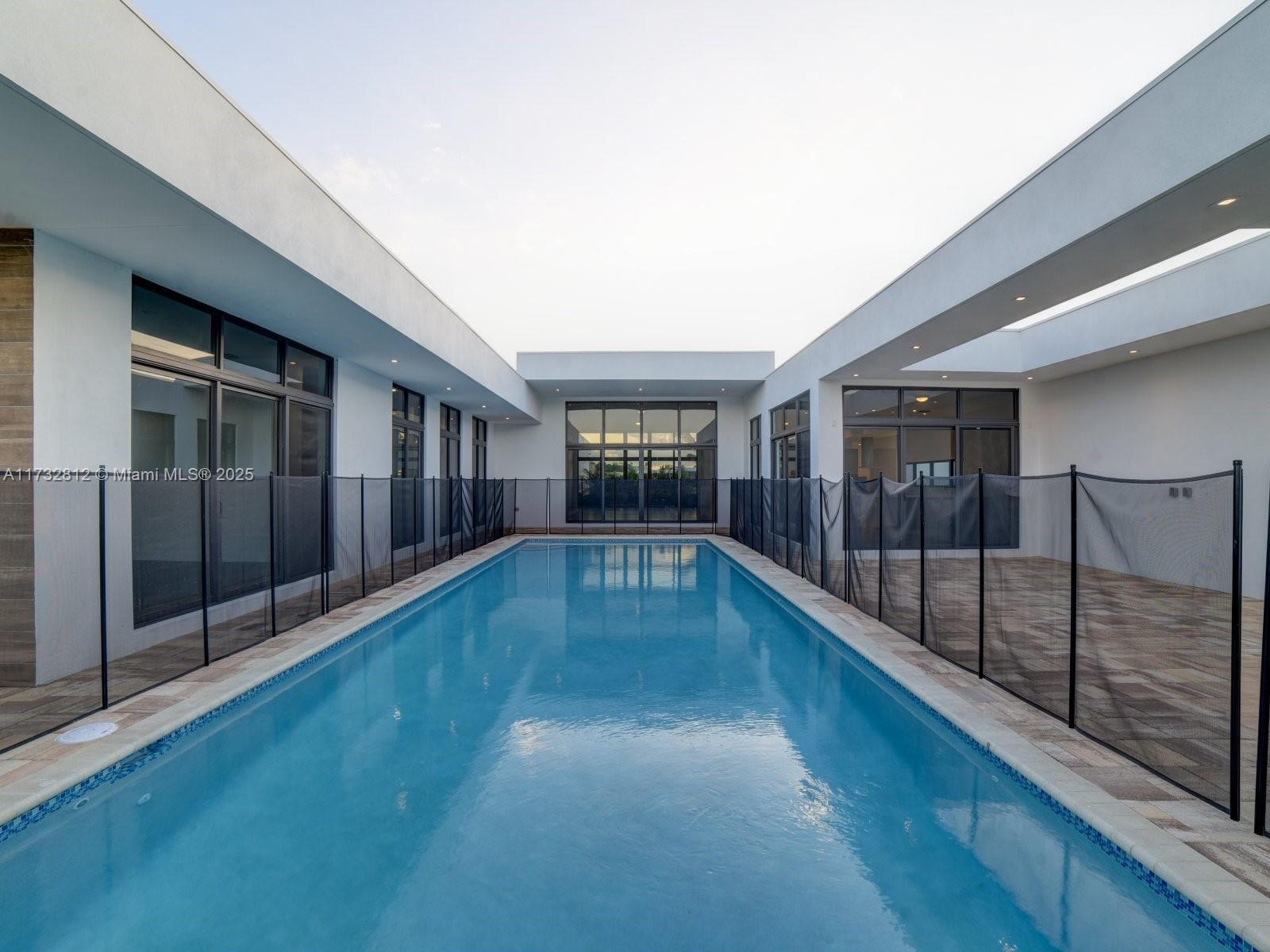 WESTON ESTATES - Residential