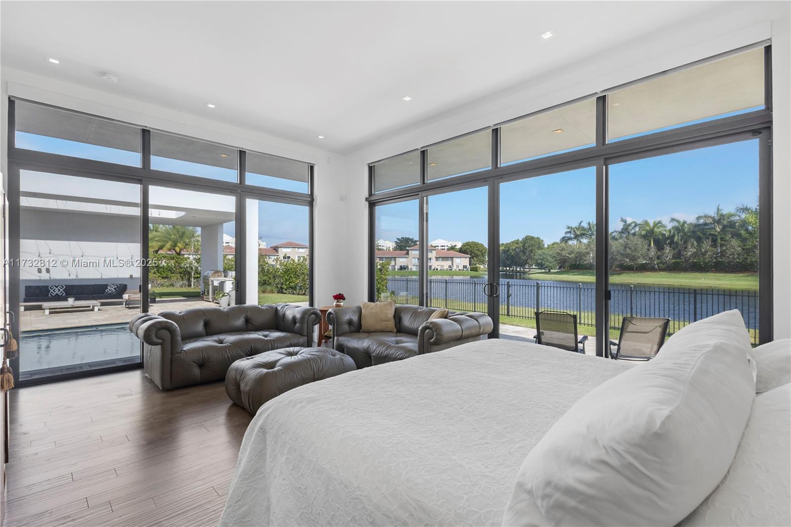 WESTON ESTATES - Residential