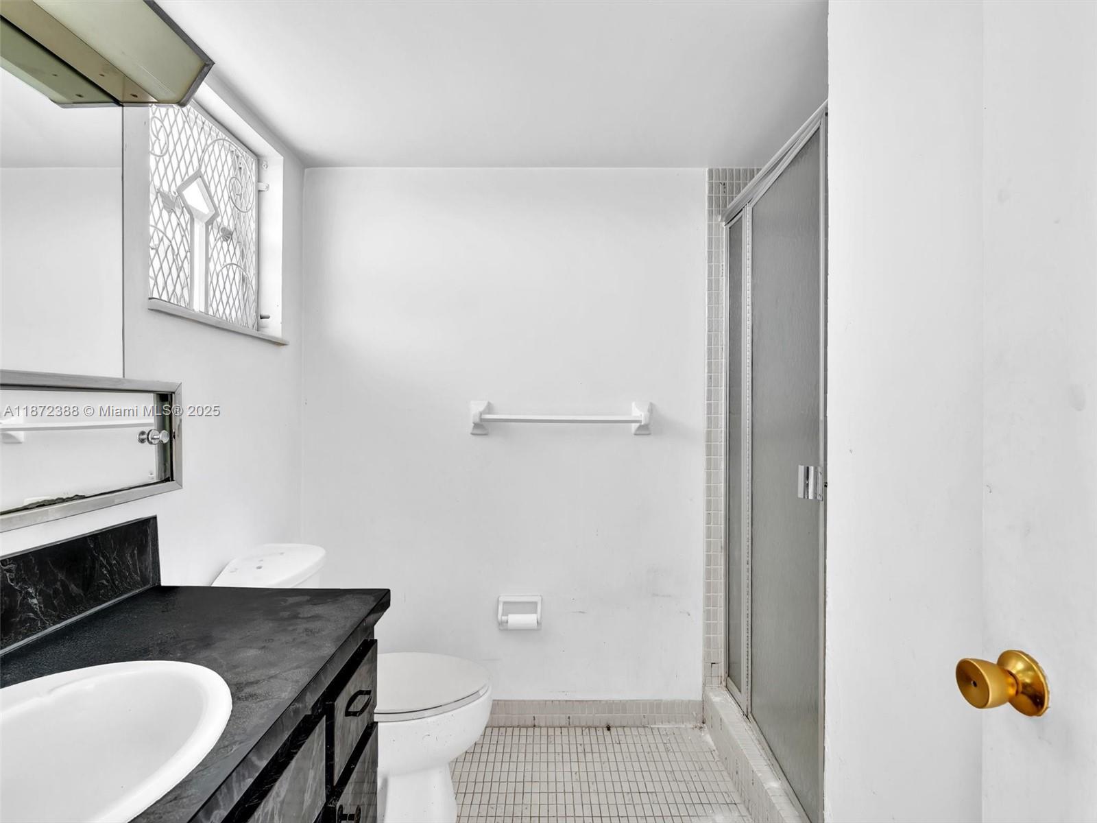 ROYAL OAKS CONDO - Residential