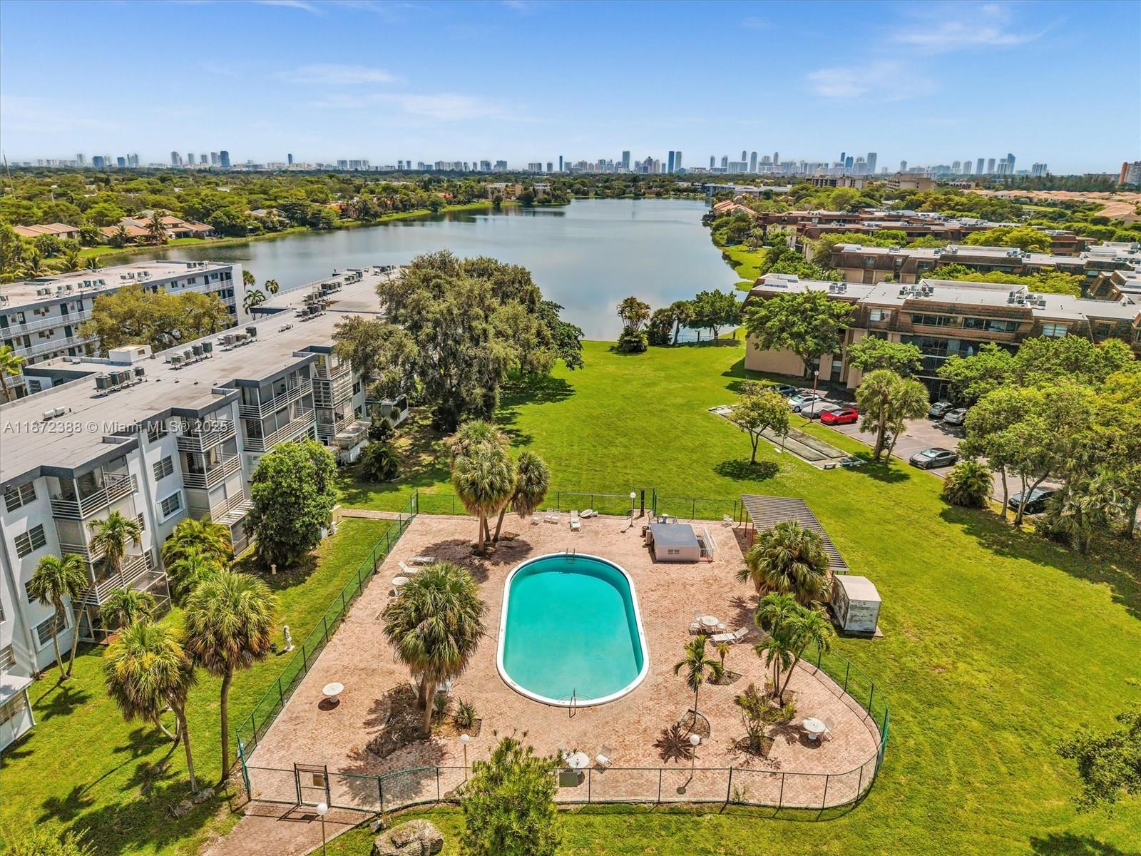 ROYAL OAKS CONDO - Residential
