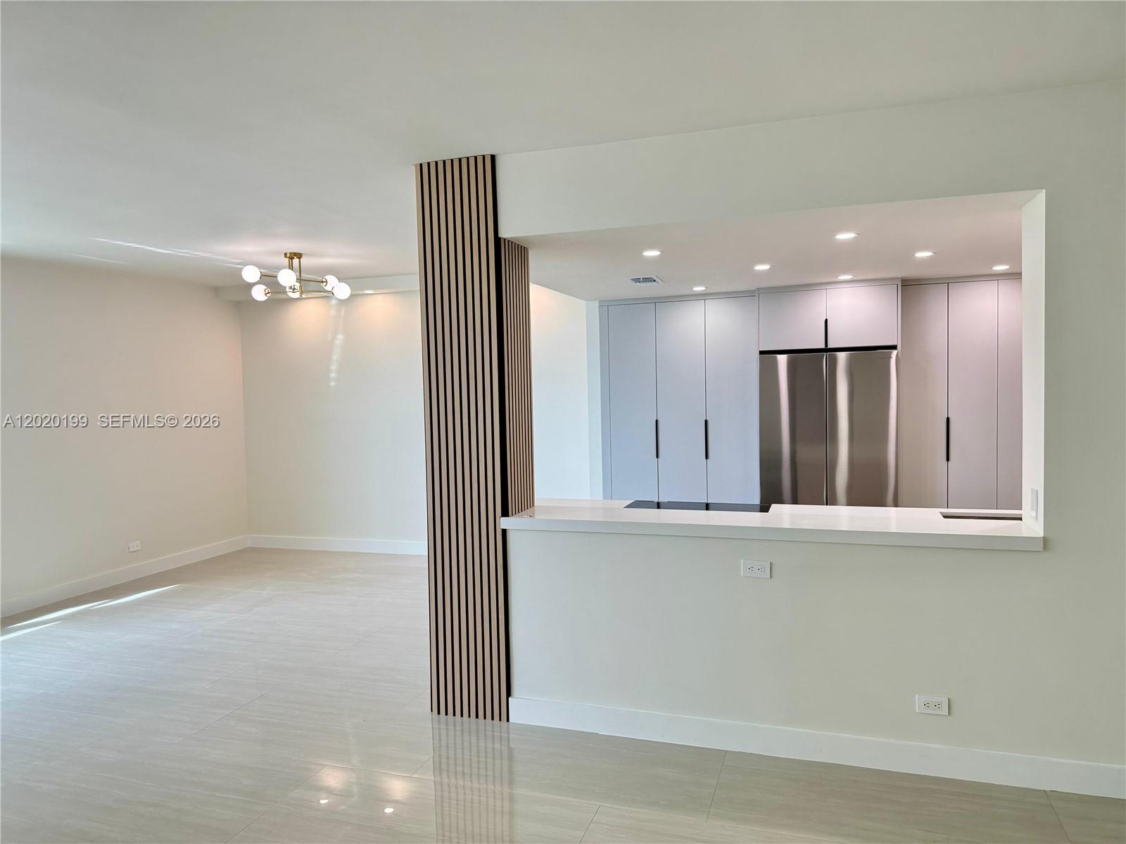 5055 Collins Ave 6F
