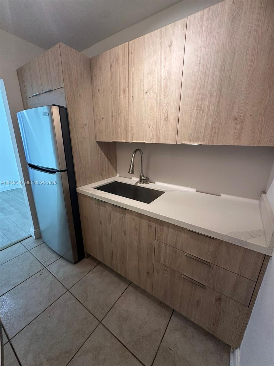 PIER 43 CONDO - Residential