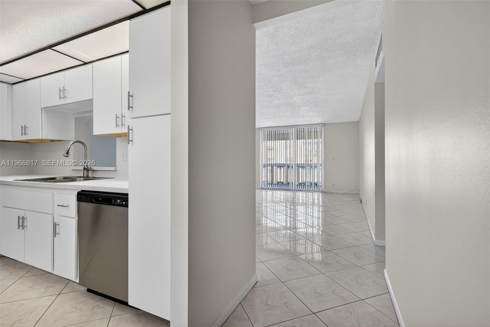 MEADOWBROOK CONDO APTS BL - Residential