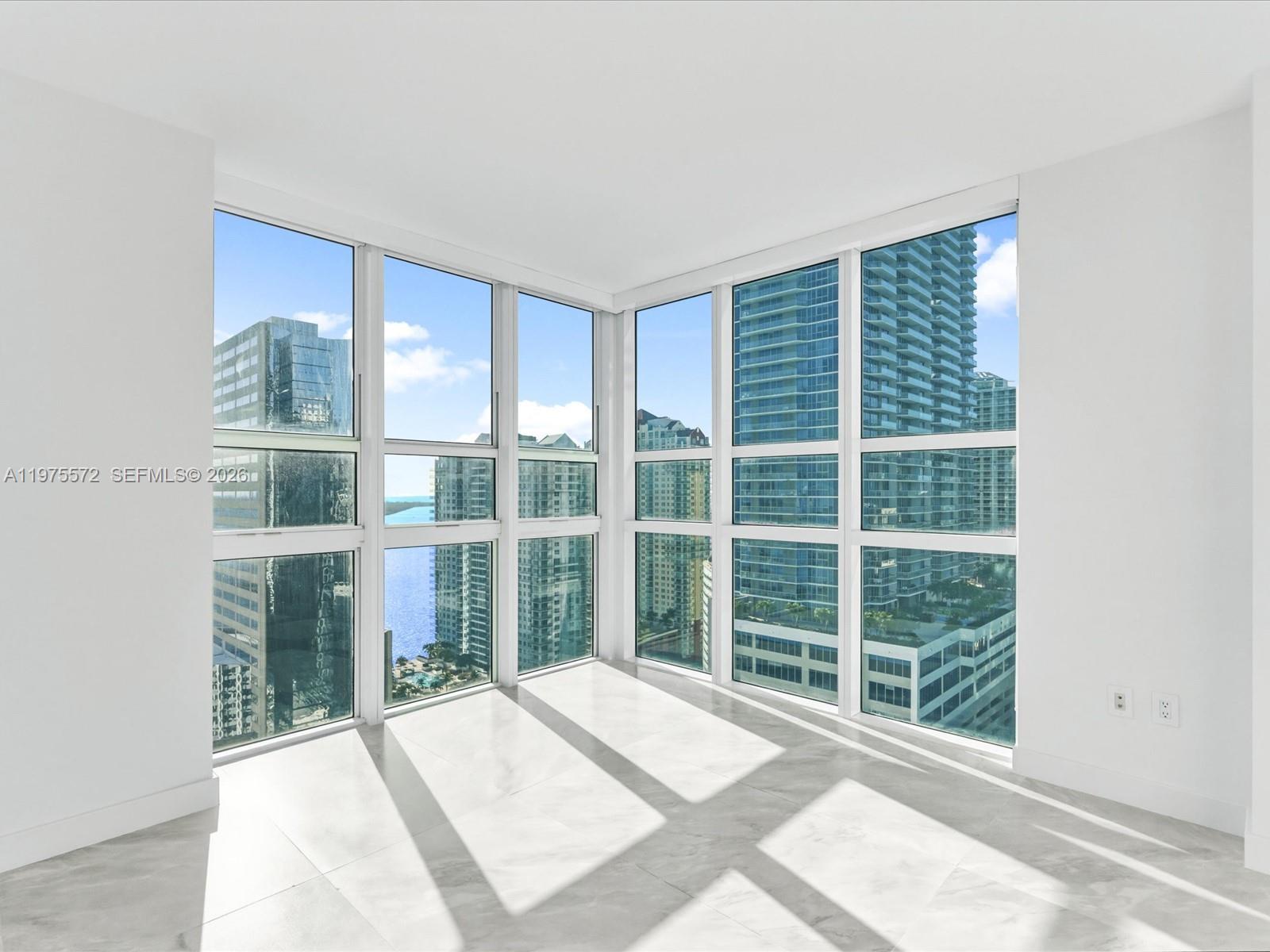 THE PLAZA 901 BRICKELL CO - Residential Lease