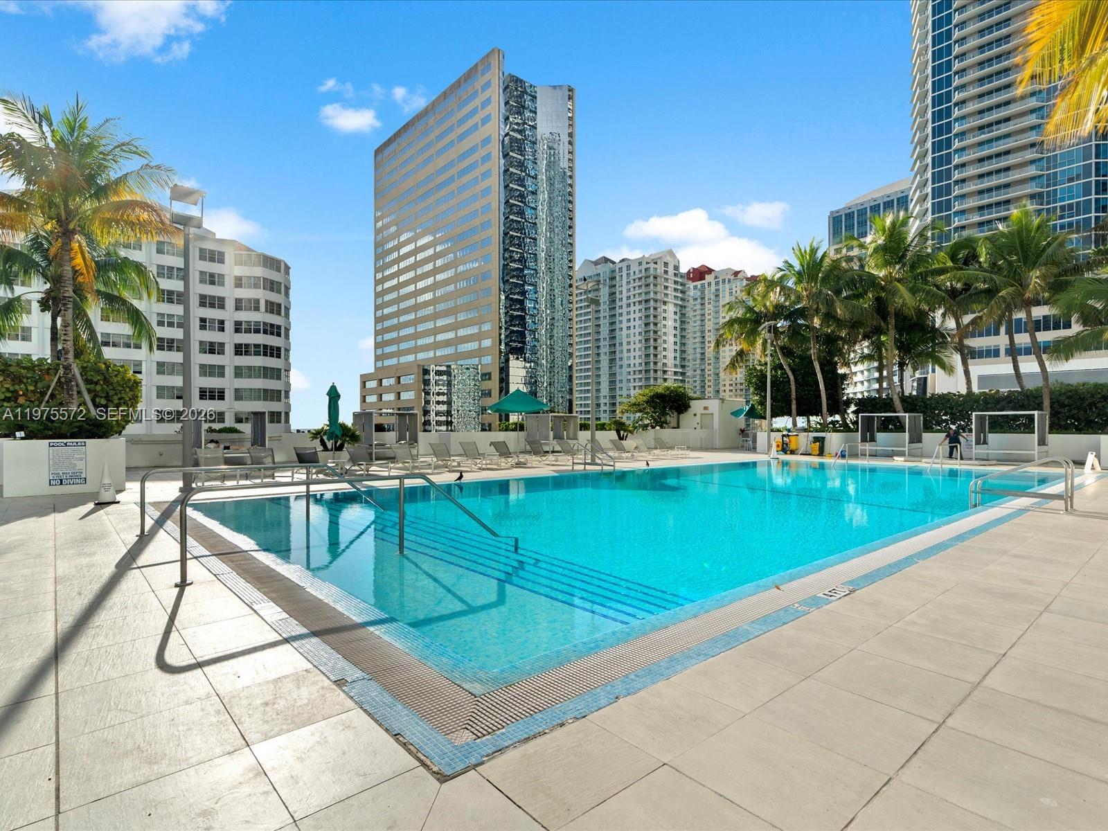 THE PLAZA 901 BRICKELL CO - Residential Lease