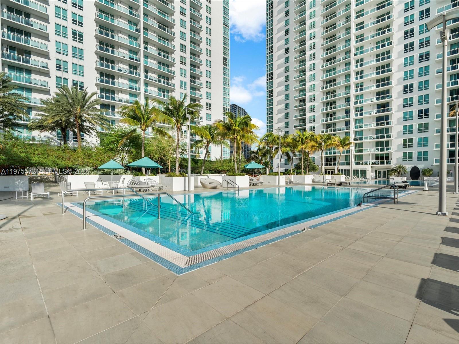 THE PLAZA 901 BRICKELL CO - Residential Lease