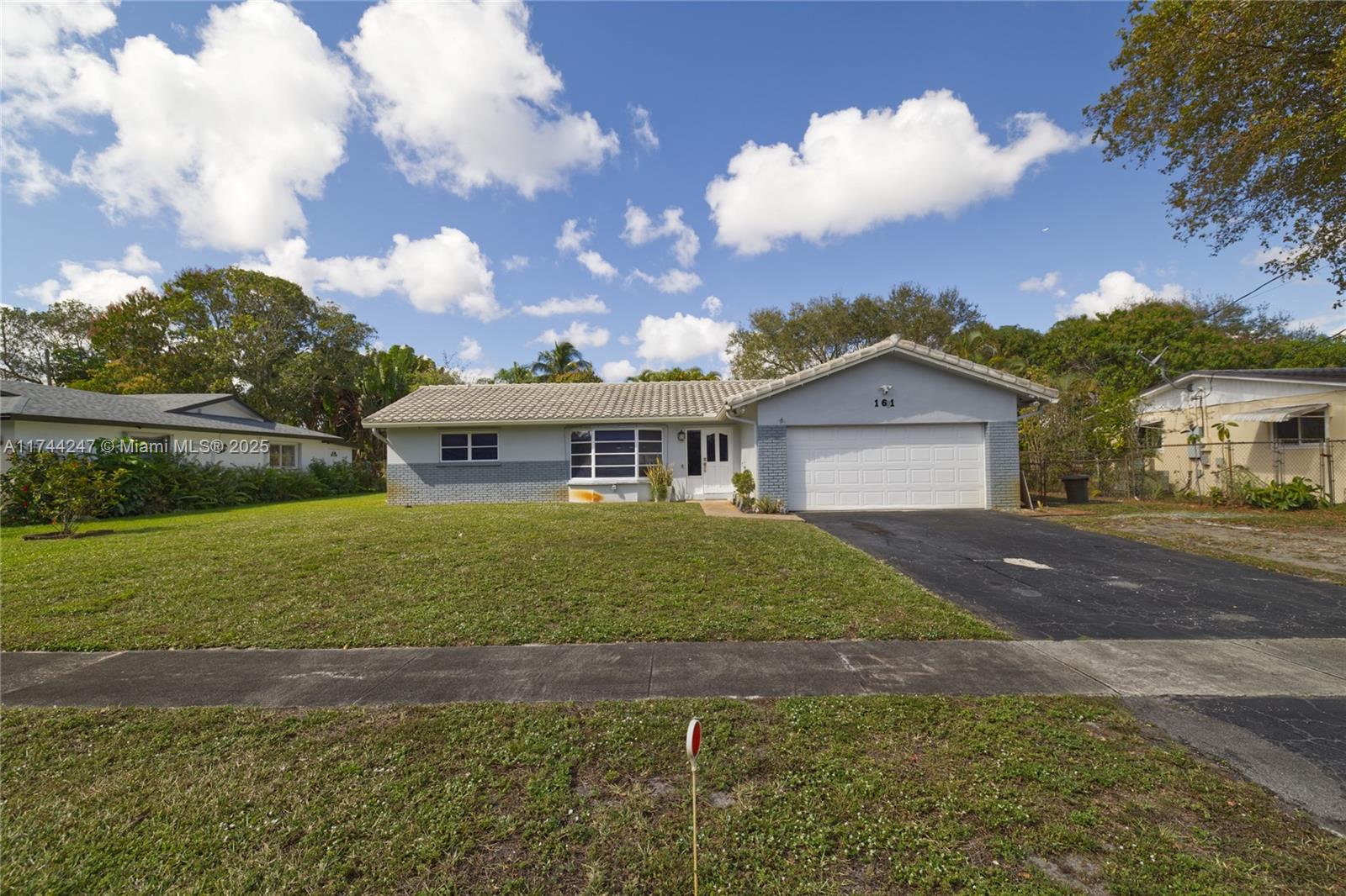 Property for Sale at 161 Nw 46th Ter, Plantation, Miami-Dade County, Florida - Bedrooms: 3 
Bathrooms: 2  - $590,000