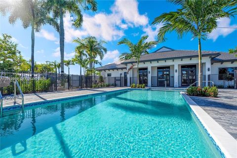 Photo of 4941 Peacock Way #5838, Dania Beach, FL 33312 (MLS # A12013052)