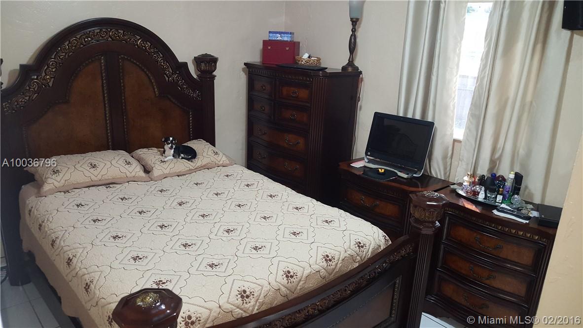 Third Amend plat of porti - Residential