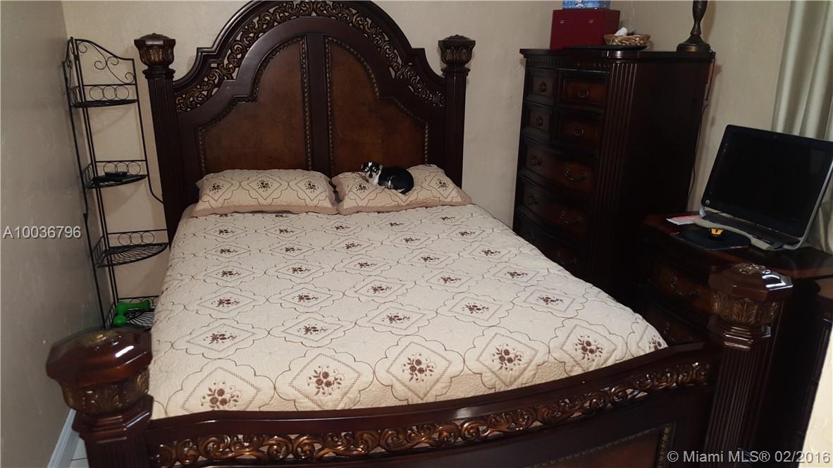 Third Amend plat of porti - Residential